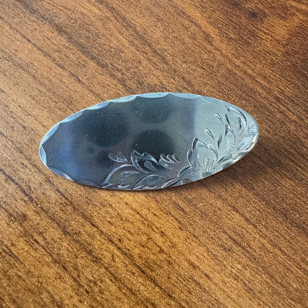 Vintage Beau Sterling Floral Etched Brooch